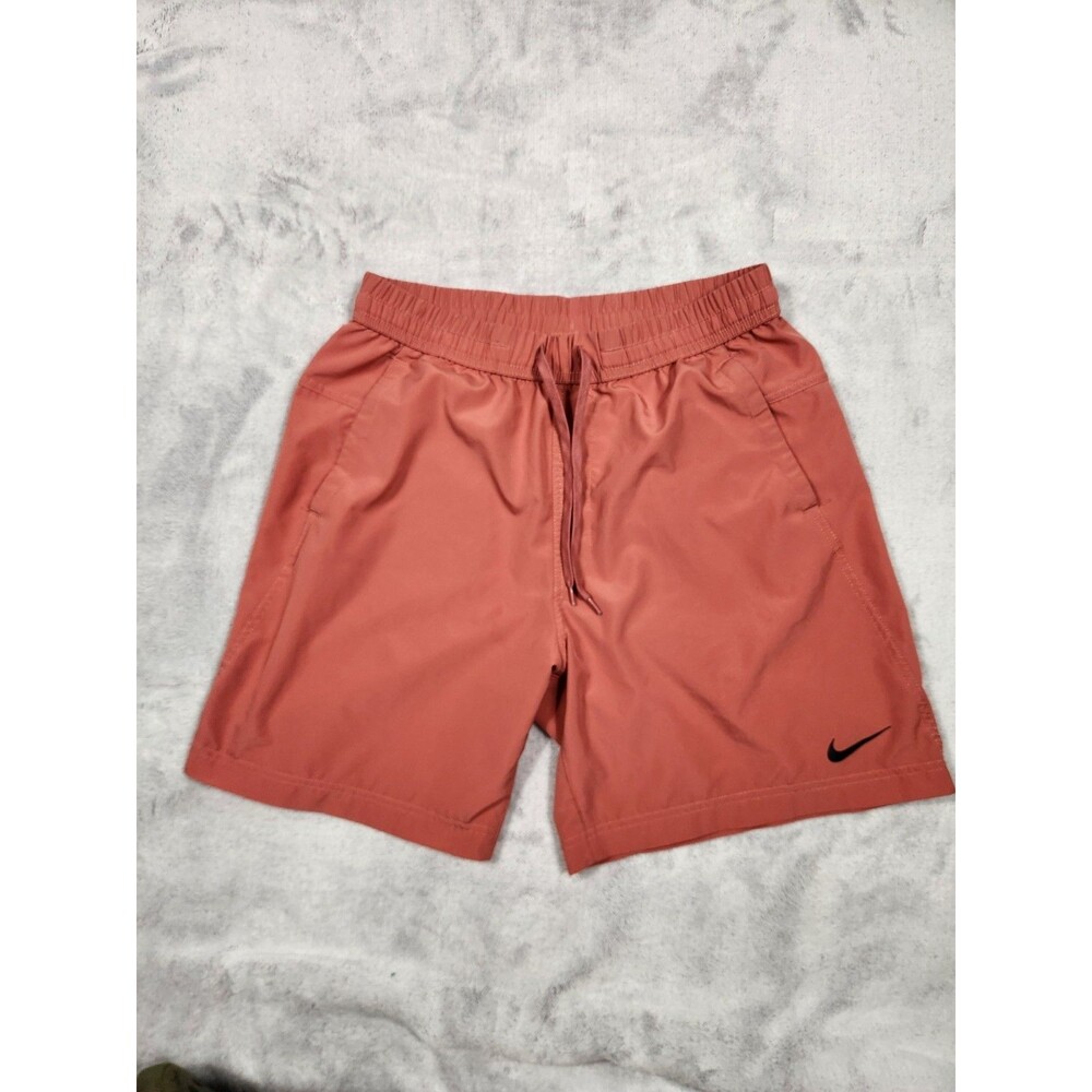 Condition: Pre-owned with flaw. Small snag/pull on back left side near hem, see